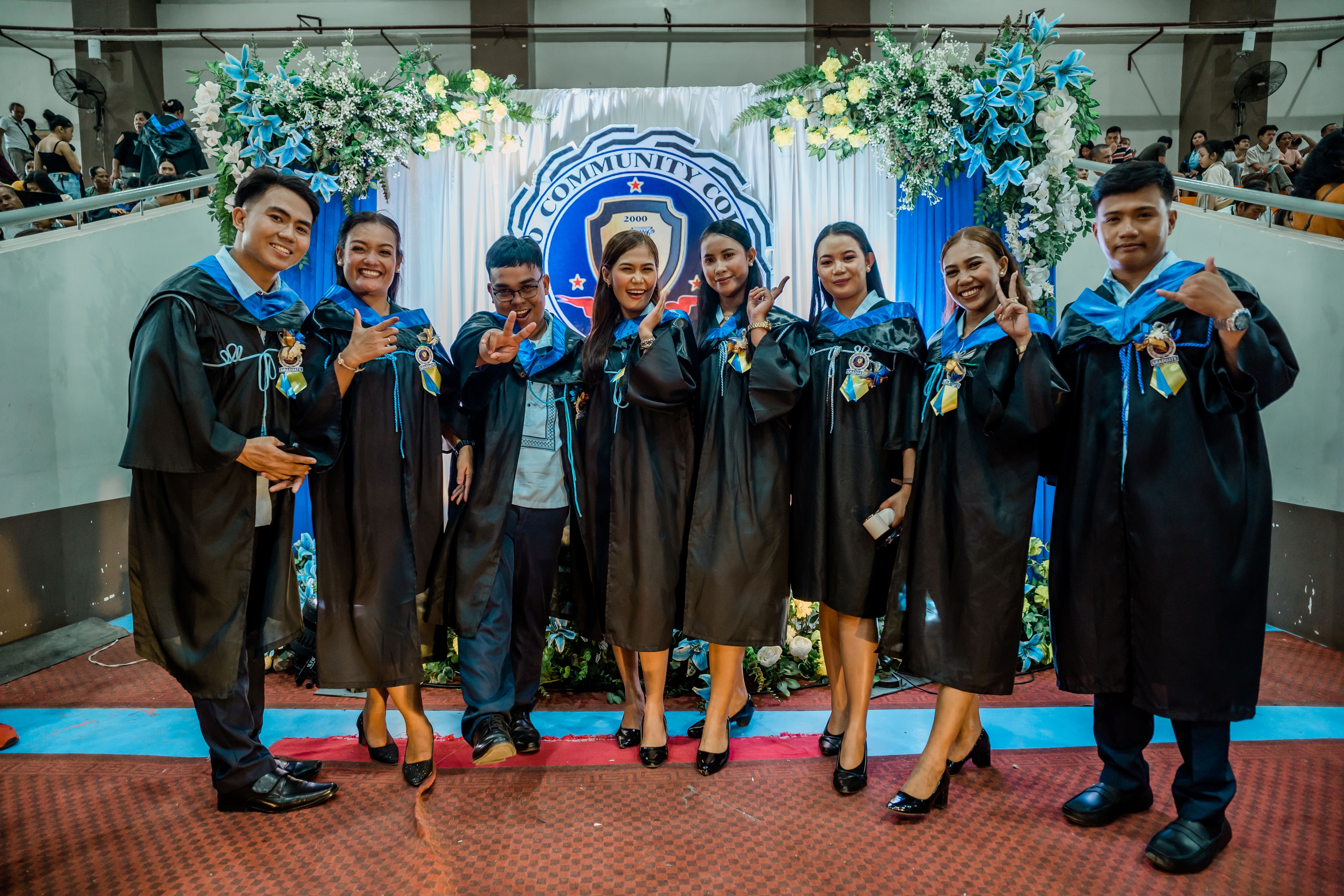 Over 1,300 students of Baao Community College earn college degrees