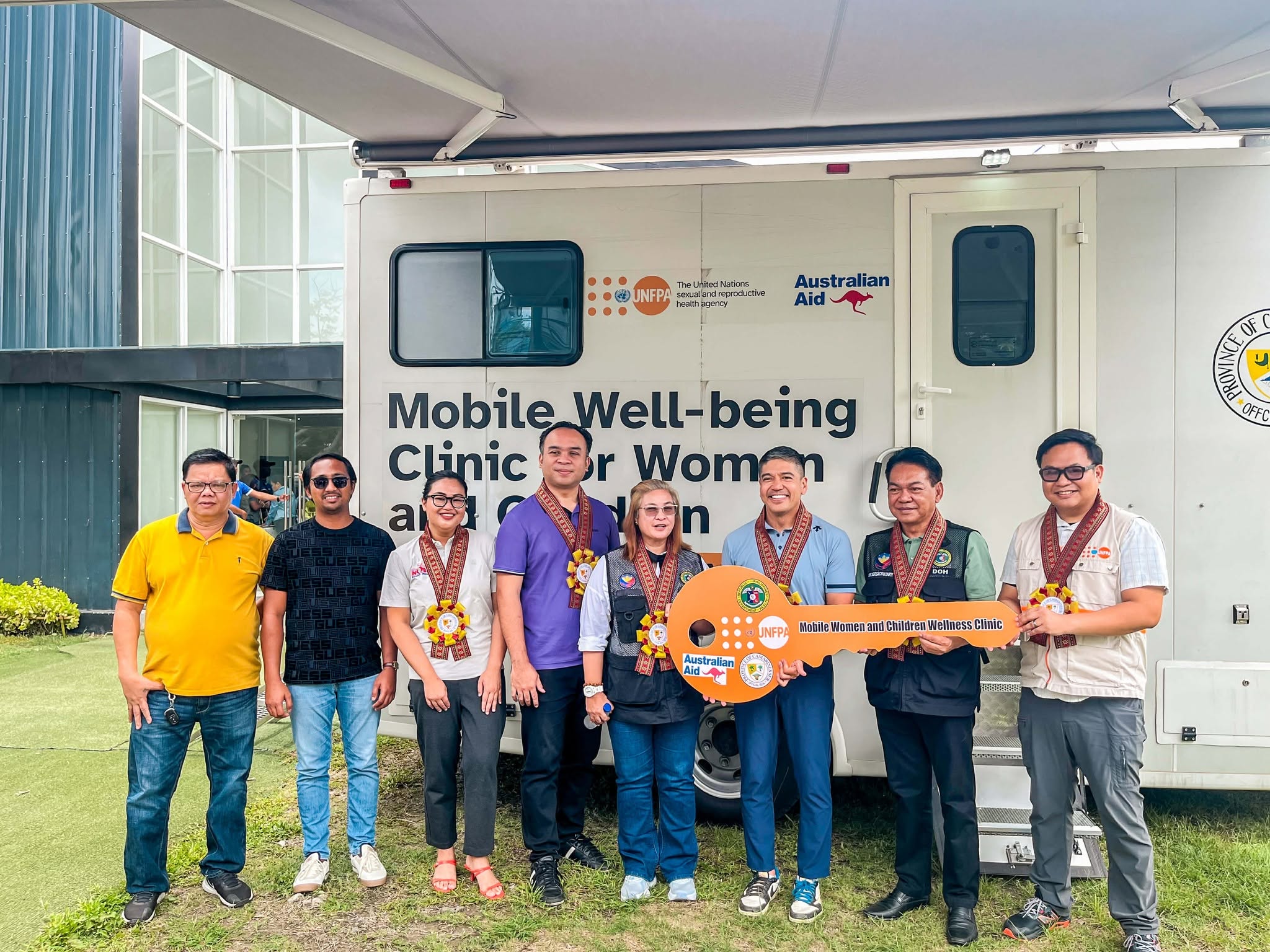 CamSur receives first Mobile Well-being Clinic for Women and Children in PH
