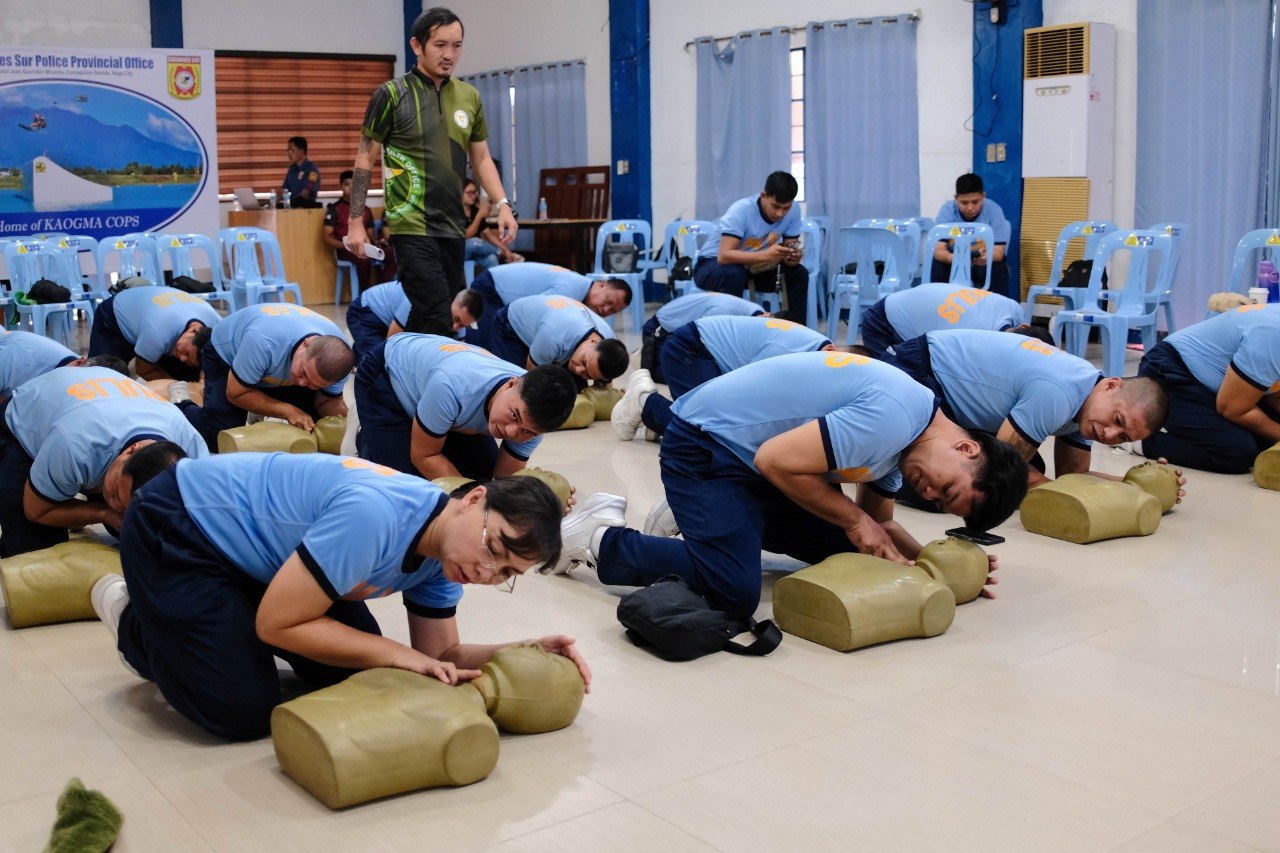 CamSur PPO, EDMERO conduct life-saving training for TPU, PHQ personnel